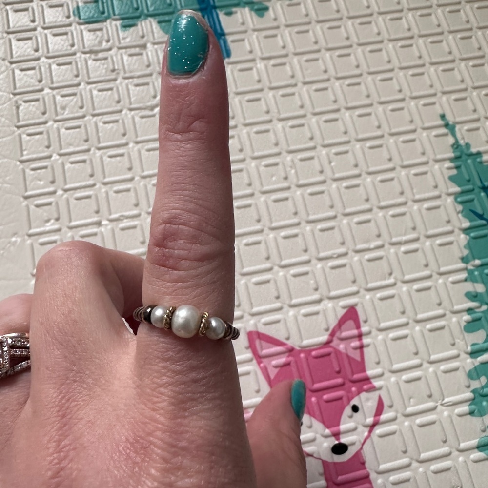David Yurman pearl ring